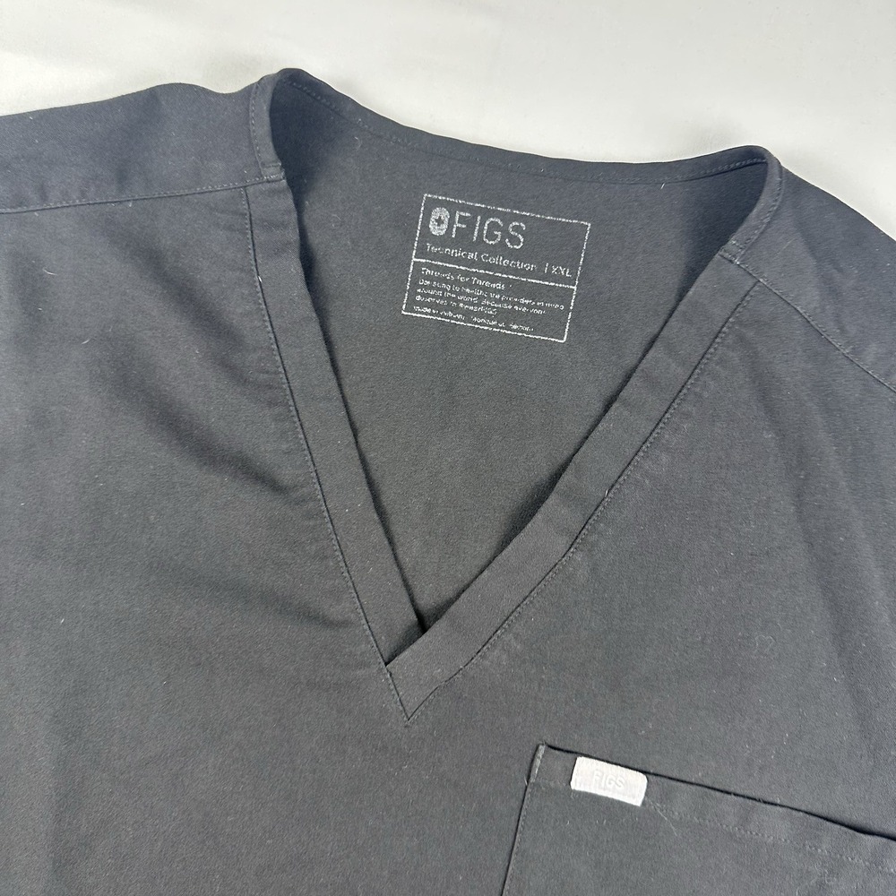 FIGS Scrub‎ Top Womens 2XL Black V Neck Casma Pocket Medical Uniform Top